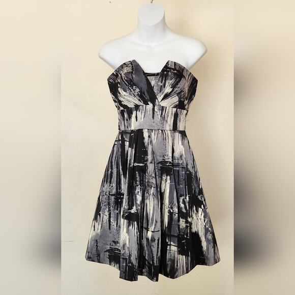 SPEECHLESS Black Gray Printed Strapless Fit and Flare Mini Dress Size 9 - Picture 11 of 11